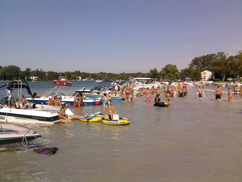 CEDAR ISLAND LAKE WHITE LAKE TOWNSHIP MICH